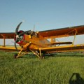 Kombinovano zaprašivanje protiv komaraca u Novom Sadu 7. juna – angažovana dva aviona i helikopter
