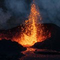 Havajski vulkan se nanovo probudio Krater izbacuje lavu stotinama metara uvis, magma preplavljuje padine, izdat narandžasti…