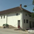 10 minuta: Dom kulture u Toponici dobija novi krov
