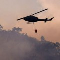Snimak požara u Mostaru: Gori poznata firma, ogroman oblak gustog dima širi se nad gradom