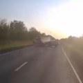 Težak sudar na putu! Ima povređenih, užas u Rusiji (uznemirujuć VIDEO)