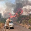 Požar u Crnoj Gori – evakuacija stanovništva kod Podgorice, Srbija šalje kamove