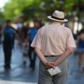 Od septembra sleduju promene za milione penzionera u Nemačkoj: Povećanje penzija se isplaćuje u celosti, evo šta je sa…