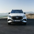 Novi Mercedes‑Benz GLE: Moderna inteligencija susreće impresivne performanse