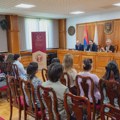 Ambasadorka Francuske i predstavnik Ambasade Švajcarske posetili Univerzitet u Kragujevcu