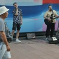 U centru Niša organizovan Festival uličnih svirača