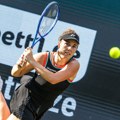 Čehinja uzela drugi pehar u karijeri: Linda Noskova osvojila titulu u Berlinu