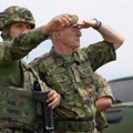 KFOR: Načelnik Generalštaba Vojske Srbije obavešten o povlačenju misije s mosta na Ibru u Kosovskoj Mitrovici