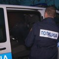 (UZNEMIRUJUĆI VIDEO) Drama kod Bileće: Automobilom gazio ljude na konjičkim trkama, troje povređenih, policija traga za…