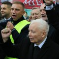 Kačinjski predvodio protest ispred Ustavnog suda u Varšavi