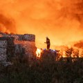 Požar u osječkoj fabrici „Drava international“ lokalizovan, vatrogasci će dežurati tokom cele noći