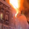 Požar u zgradi u Londonu, 11 povređenih, više od 100 ljudi evakuisano /video/