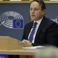Oliver Varhelji čestitao premijeru Vučeviću: Radujem se saradnji na pristupanju Srbije EU