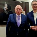 "Sa velikim prijateljem Srbije": Vučić sa Nebenzjom o poslednjim dešavanjima pred glasanje o nacrtu Rezolucije o Srebrenici…