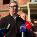 "Spavaju da otvorenom, ne znam kome smetaju" Vučić o studentima koji žele da uče