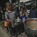 Humanitarna kriza u Gazi: Pomoć ponovo stiže, ali nedovoljno i otežano