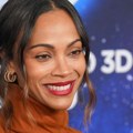 Zoe Saldana na holivudskoj projekciji letnjeg hita "Elio"