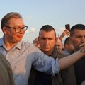 „Jeste li vi normalni, bre, ljudi? Daj odmah da vas smestimo negde, ali to nisu zatvori, to su neke druge ustanove“: Vučić…