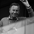 Tuga do neba! Preminuo "teniski otac" Novaka Đokovića! Iz Hrvatske stigle užasne vesti - umro legendarni Nikola Pilić!