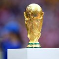 „Tri talasa“ – FIFA predstavila loptu za SP 2026. /foto/