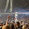 Spens rasprodat do poslednjeg mesta: Euforija publike na prvom velikom koncertu Jakova Jozinovića u Srbiji