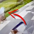Orkanski vetar oduvao krevetac, roditelji u očaju spasavali decu: Stravične scene tokom tajfuna, pogledajte zastrašujuću moć…