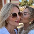 "Koliko te volim, to samo moje srce zna" Sofija Janićijević objavila fotku sa majkom ispred crkve - i nju je Dane (70)…