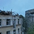 "Direktan udar" ruskih raketa na stambenu zgradu: Stravični prizori u Lavovu: Najmanje četvoro mrtvih u noćnom napadu, ljudi…