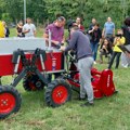 Prvi srpski robot za košenje trave! Nišlije napravile univerzalnu robotsku platformu za poljoprivredu