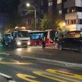 Saobraćajka u Kneza Miloša: Reagovala Hitna pomoć, saobraćaj u zastoju (video)