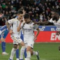 Real Madrid u finišu meča do pobede nad Alavesom i prvog mesta na tabeli