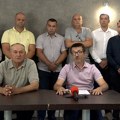 Nakon napuštanja skupštinskog zasedanja oglasili se opozicioni odbornici (VIDEO)