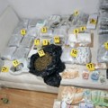 Muškarac uhapšen u Beogradu: Policija pronašla 30 kilograma droge i 80.000 evra u kešu FOTO