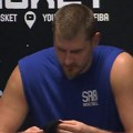 Ovako izlgeda ruka Nikole Jokića: Pojavio se snimak posle Letonije, doživeo je težak pad i povredu! (video)