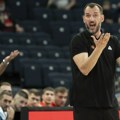 Radović: Ako neko ume bolje, predaću tablu
