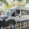 Leskovac i Bosilegrad dobili vozila za prevoz osoba sa invaliditetom