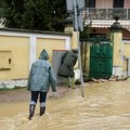 Haos u Italiji: Lavine, klizišta i poplave izazvali alarmantno stanje: Automobili ostali zatrpani u ruševinama, neki delovi…