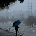 Oluja koja lomi drveće sve bliža Srbiji, upravo stigla u Hrvatsku: Jezivi prizori na ulicama