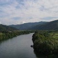 Nestvarno mesto na zapadu Srbije! U njemu se gnezde beloglavi supovi i pogled puca na kanjon Drine