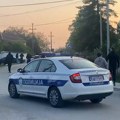 Sekirom udarali žandarma i njegovog sina (19): Jezivi detalji nasilja u Obrenovcu: Sukob počeo zbog poruke poslate jednoj…