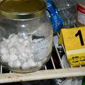 U Sremskoj Mitrovici uhapšena trojica mladića: Pronađeno tri kilograma spida