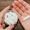 Pomama za kofeinskim vrećicama: Tinejdžerski trend koji je uznemirio stručnjake