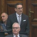 Naprednjaci nastavili da targetiraju Bačulova, Bakarec u Skupštini pominjao daljinsko aktiviranje tajmera
