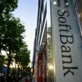 SoftBankov pad od 40 odsto pokazuje zabrinutost zbog opklade na OpenAI