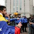 Njujork: Demonstranti se okupili ispred zgrade suda gde će Maduro biti saslušan