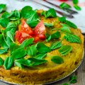 Carska pita sa spanaćem i sušenim paradajzom: Letnji recept koji će vam svi tražiti