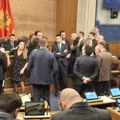 Nosićemo vas na leđima samo da uđemo u EU: Andrija Mandić uzalud apelovao na poslanike opozicije u crnogorskom Parlamentu…