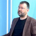 "Hrvatska ruši srpske grobove, a oni se poklanjaju severini!" Antić osudio posete blokadera hrvatskim gradovima iz kojih su…