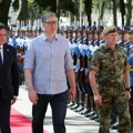 Vučić vam predstavlja „strahovito ubojitu“ Vojsku Srbije