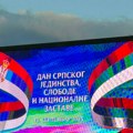 Herojska prošlost osvetljena LED svetlima: Republika Srpska okićena zastavama Srbije i Srpske uoči Dana srpskog jedinstva